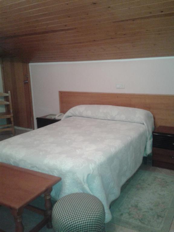 Hotel Bellavista La Puebla De Castro Δωμάτιο φωτογραφία