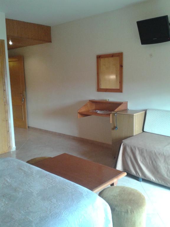 Hotel Bellavista La Puebla De Castro Δωμάτιο φωτογραφία